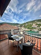 Apartments Daira