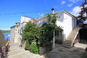 Apartments Zoki