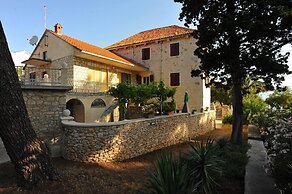 Apartments Piv