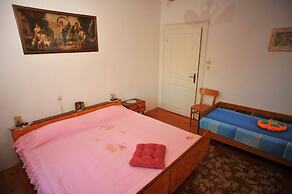 Apartments Piv