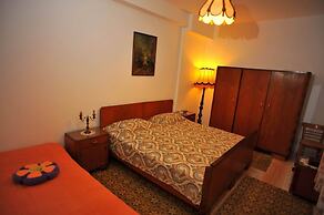 Apartments Piv