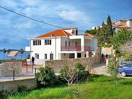 Apartment Eta