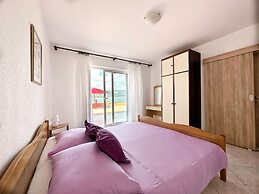 Apartments Vini