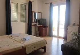 Apartments and Room Dar