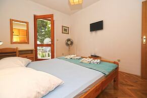 Apartments Josip