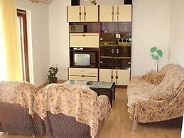 Apartments Tone