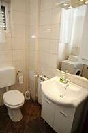 Apartments Araz