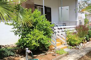Apartments Araz