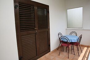 Apartments Araz
