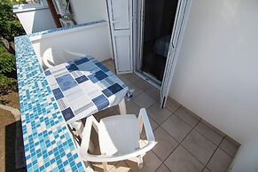 Apartment Den