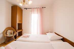 Apartments Petri