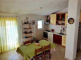 Apartments Nina