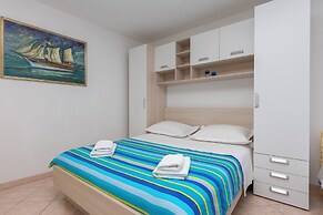 Apartments Zdravko