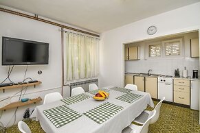 Apartment Zeljko
