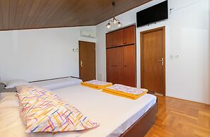 Apartments Nada
