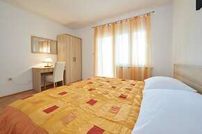 Apartment Mare