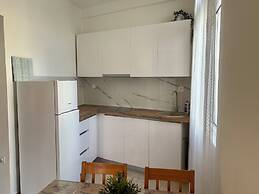 Apartments Sini