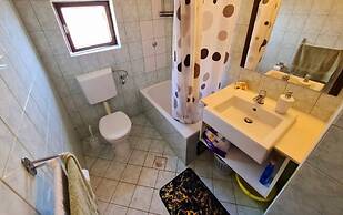 Apartments Tiho