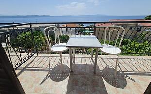Apartments Tiho