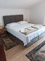 Apartments Nik