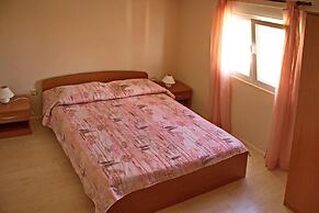 Apartment Dita