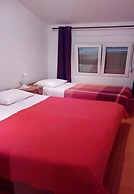 Apartments Midi