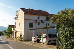 Apartments Vesna