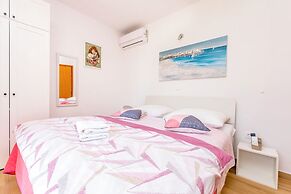 Apartments Mir