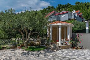 Apartments Mir