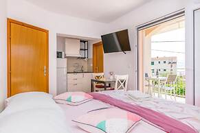 Apartments Mir