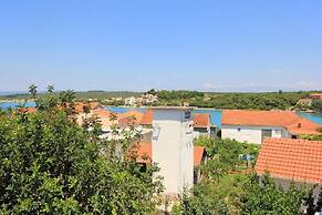 Apartment Ljube