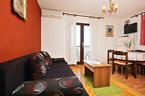 Apartment Ljube