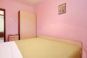Apartment Ljube