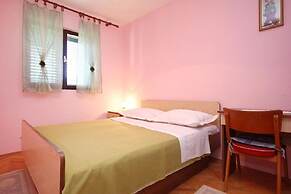 Apartment Ljube