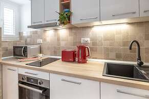 Apartment Ljubav