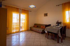 Apartments Den