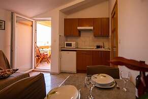 Apartments Den