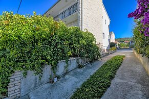 Apartments Mar
