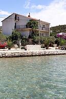 Apartments Mar