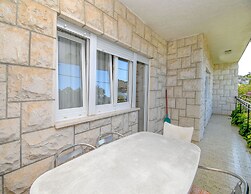 Apartments Mar