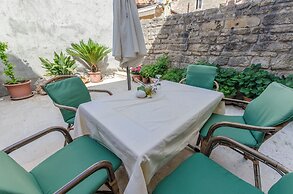 Apartments Draga