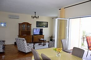 Apartments Zdravko