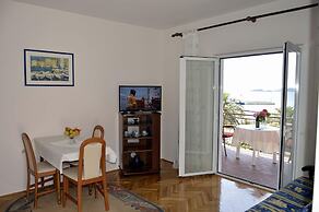 Apartments Zdravko