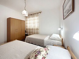 Apartments Mihaela