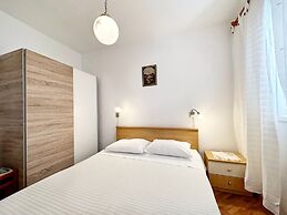 Apartments Mihaela