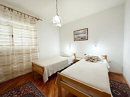 Apartments Mihaela