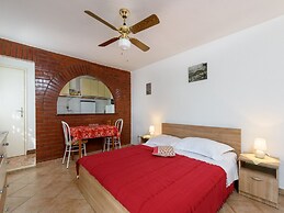 Apartments Mihaela