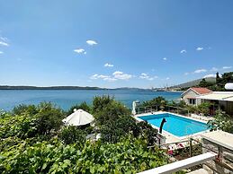 Apartments Mihaela