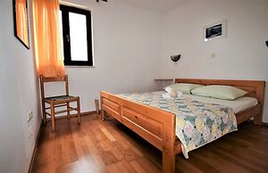 Apartment Maja