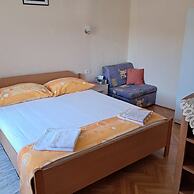 Apartments Kat